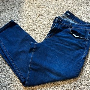 Size 16 short Old Navy mid rise power slim straight leg jeans
